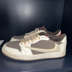 Nike Brown and Cream Retro Sneakers